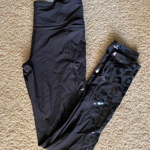 PINK Black Leopard Detail Legging